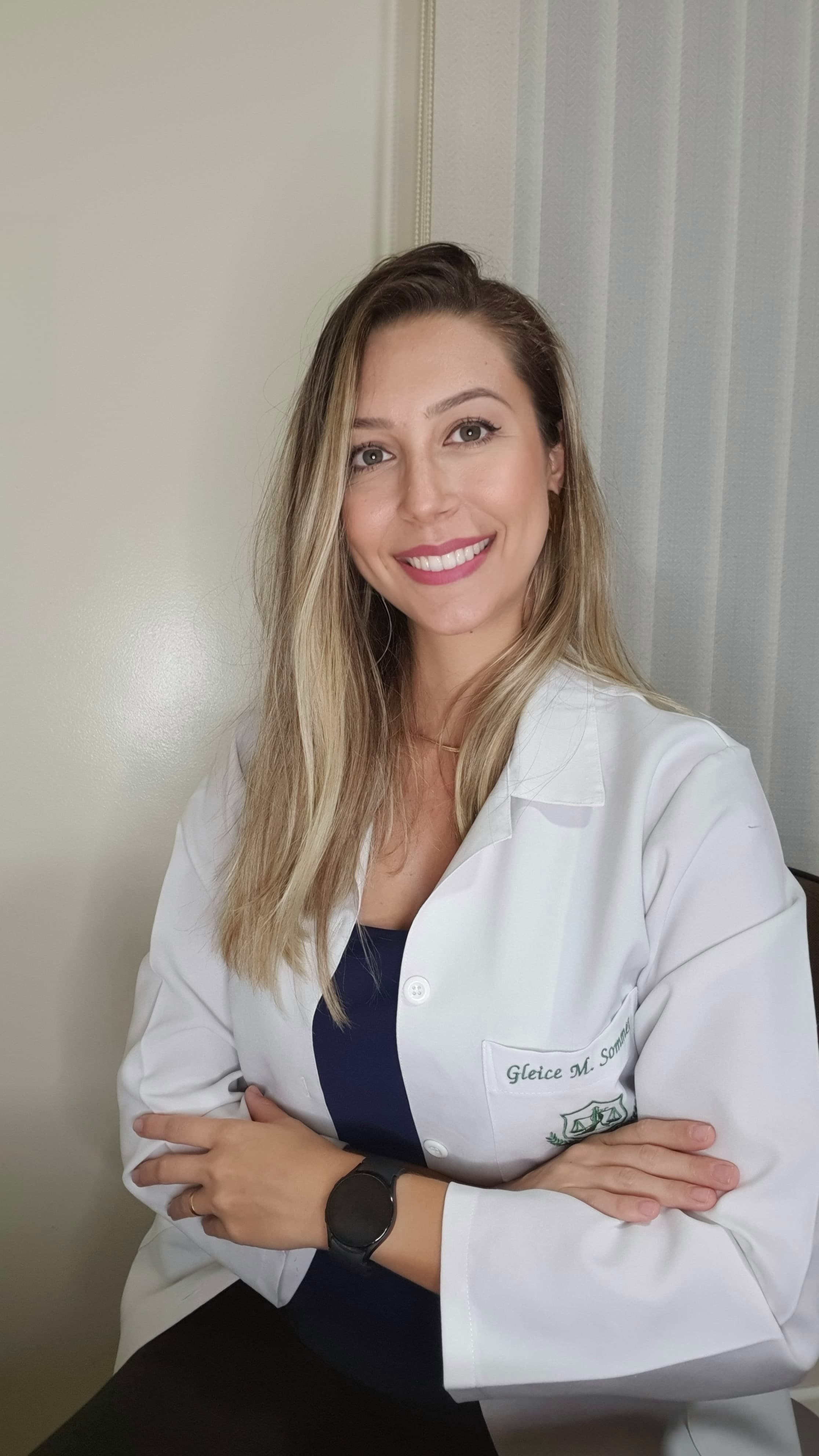 Dra. Gleice Menezes - Foto 3